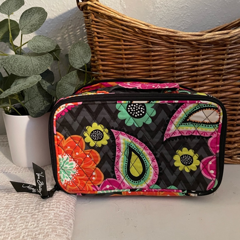 Vera Bradley make up pouch